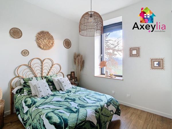 Perreux (42120) A VENDRE - PERREUX - PROPRIÉTÉ DE 3,3ha AVEC ANCIEN CUVAGE RÉNOVÉ, DÉPENDANCES, GRANGE AMÉNAGÉE ET PISCINE