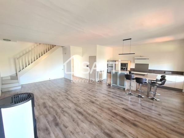 PIGNANS - MAISON DE VILLAGE 180M2, 6 CHAMBRES, 120M2 DE GARAGE, TERRASSE DE 35M2