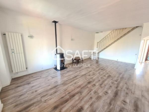 PIGNANS - MAISON DE VILLAGE 180M2, 6 CHAMBRES, 120M2 DE GARAGE, TERRASSE DE 35M2