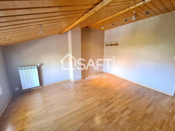 PIGNANS - MAISON DE VILLAGE 180M2, 6 CHAMBRES, 120M2 DE GARAGE, TERRASSE DE 35M2