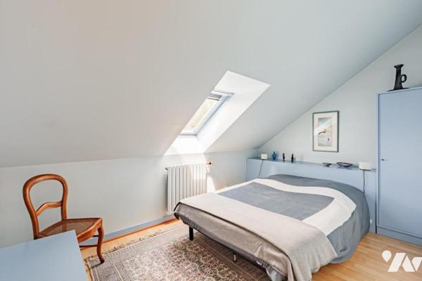 MAISON TRADITIONNELLE DE QUALITE BEAU JARDIN ARBORE