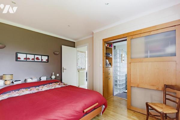 MAISON TRADITIONNELLE DE QUALITE BEAU JARDIN ARBORE