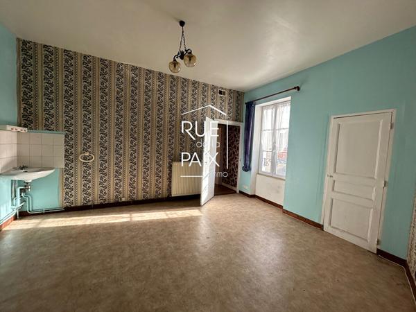 79200 PARTHENAY Maison Parthenay