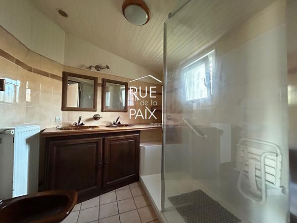 79200 PARTHENAY Maison Parthenay