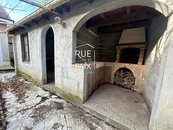 79200 PARTHENAY Maison Parthenay