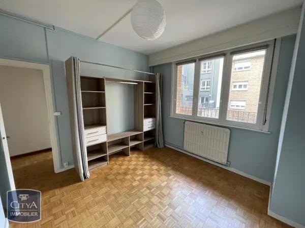 Appartement à louer 2 pièces 55.6m² Lille (59000)