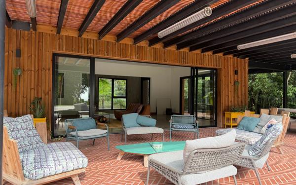 Maison à vendre    4 pièces •  Fort-de-France