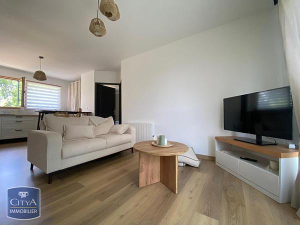 Appartement à louer 2 pièces 44.42m²