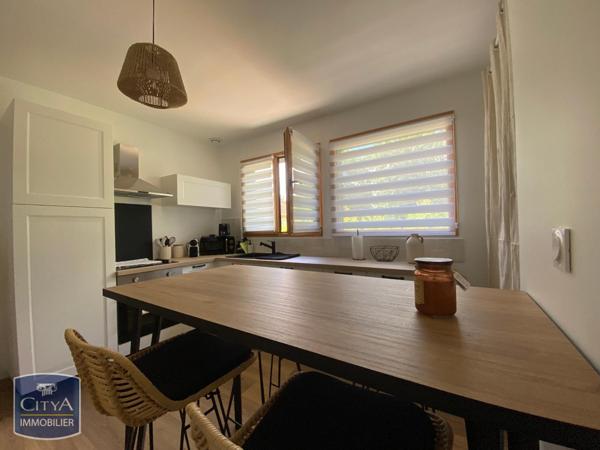 Appartement à louer 2 pièces 44.42m²