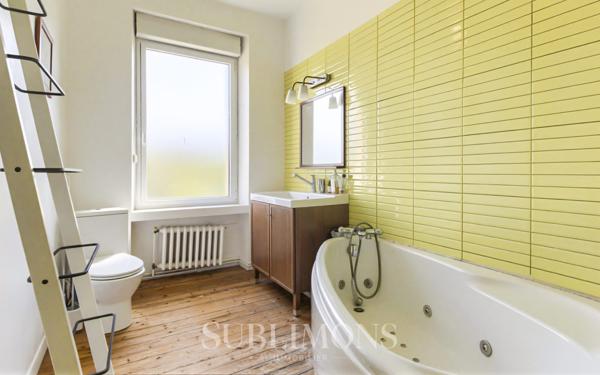 Maison 7 pièces 213 m²