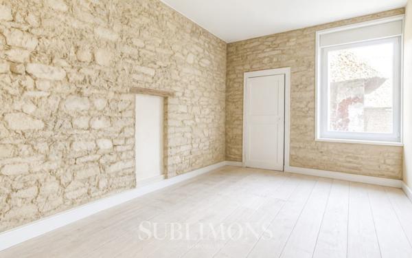 Maison 7 pièces 213 m²