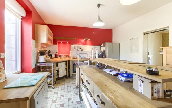 Maison 7 pièces 213 m²