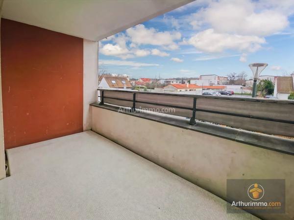 Location Appartement 4 pièces 77 m2 à Sainte-Geneviève-des-Bois