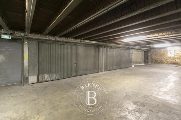 Paris 15ème, Appartement 4 Chambres -  181 m² à vendre