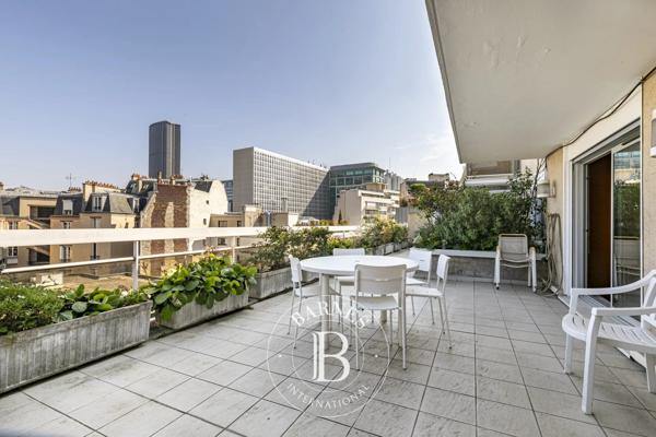 Paris 15ème, Appartement 4 Chambres -  181 m² à vendre