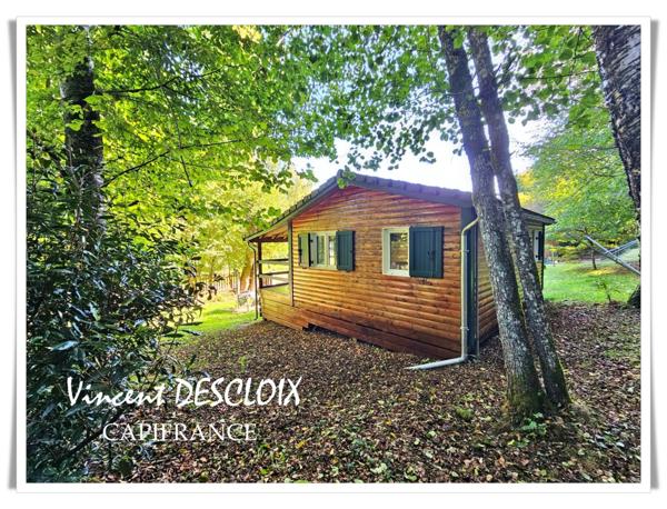Chalet à vendre 3 pièces au bord du Lac des Settons, sur terrain clos de 486m²