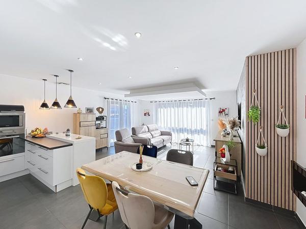 Pia - Villa contemporaine 4 pièces de 110 m2 de plain pied avec jardin