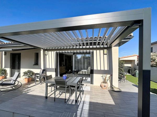 Pia - Villa contemporaine 4 pièces de 110 m2 de plain pied avec jardin