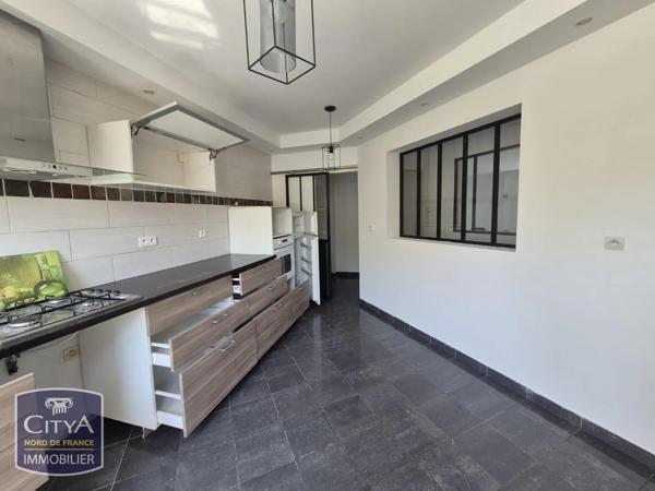 Appartement à louer 4 pièces 128.66m² Valenciennes (59300)