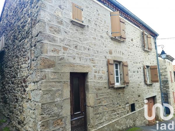 Maison 4 pièces de 100 m² à Vanosc (07690)