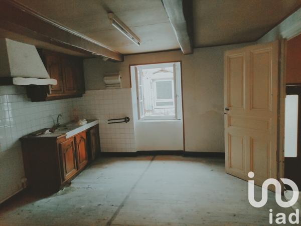 Maison 4 pièces de 100 m² à Vanosc (07690)