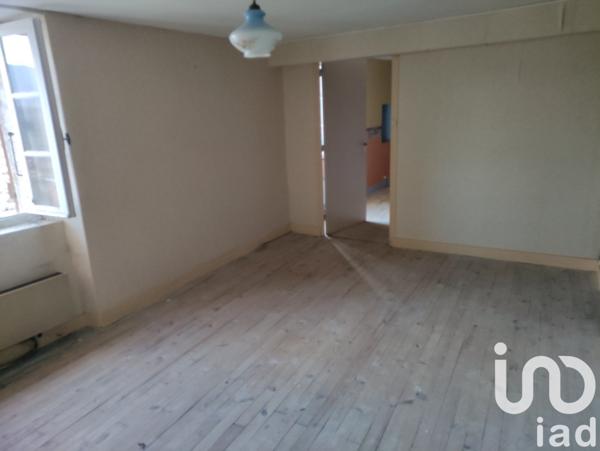 Maison 4 pièces de 100 m² à Vanosc (07690)