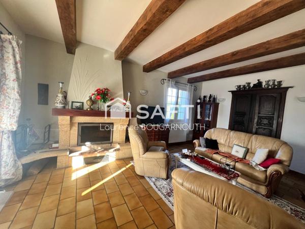 Maison provençale 5 pièces 151 m²- piscine, jardin