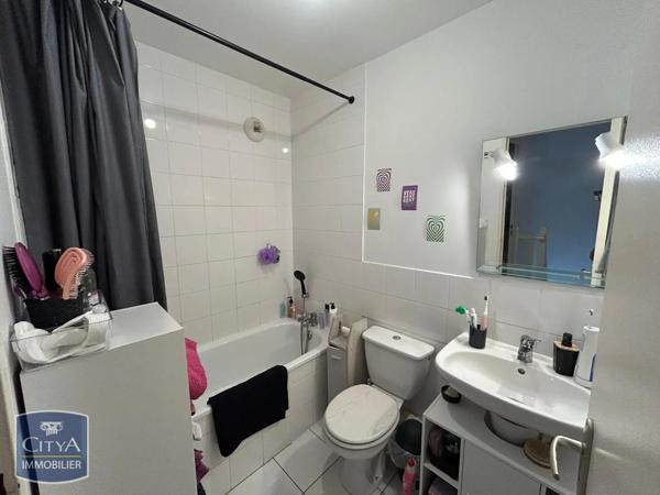 Appartement à louer 2 pièces 45.4m² Condat-sur-Vienne (87920)