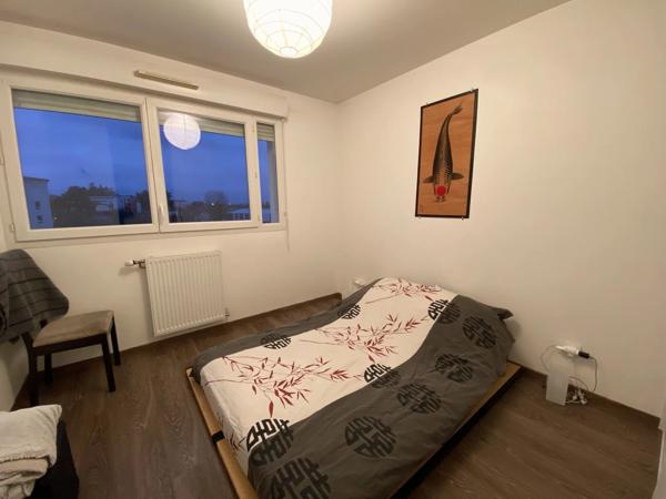 Appartement T3 centre ville Décines-Charpieu
