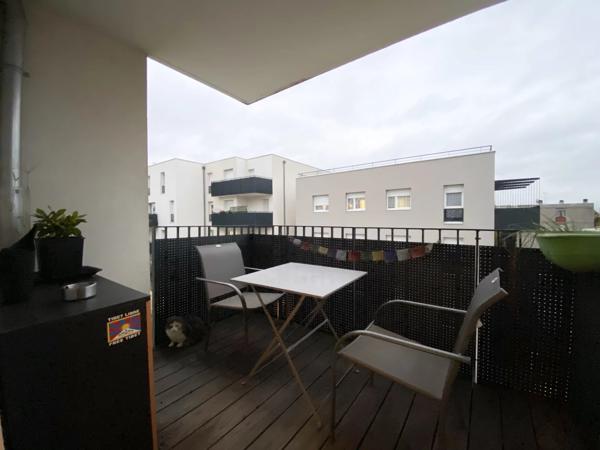 Appartement T3 centre ville Décines-Charpieu
