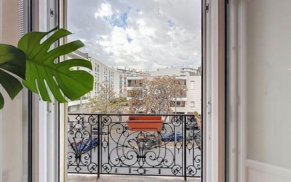 Appartement à vendre    3 pièces • 60,24 m2 Nice