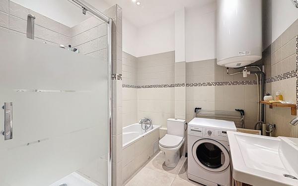 Appartement à vendre    3 pièces • 60,24 m2 Nice