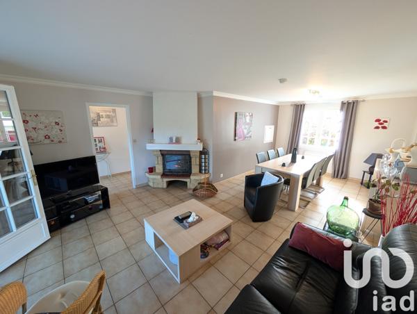 Maison à vendre 6 pièces 133 m² Montmorillon