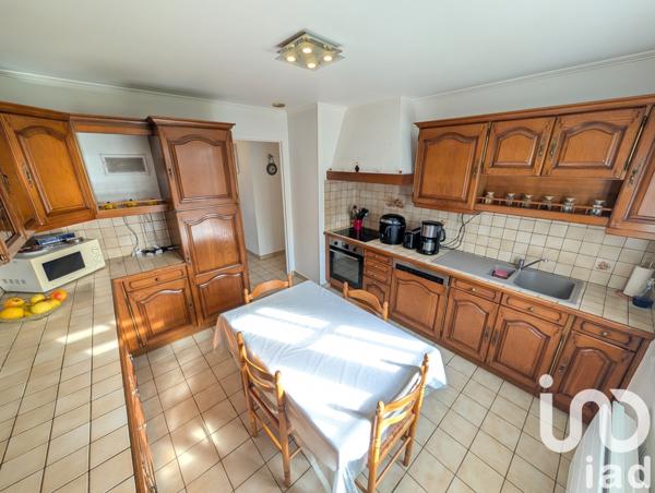 Maison à vendre 6 pièces 133 m² Montmorillon