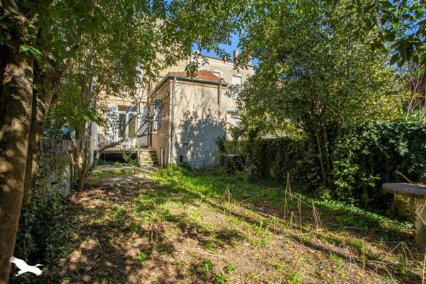 Maison à vendre 334 336 € Libourne 6 p 156 m² DPE E