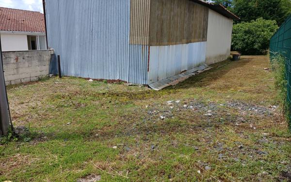 Immeuble à vendre    10 pièces •  Hagetmau