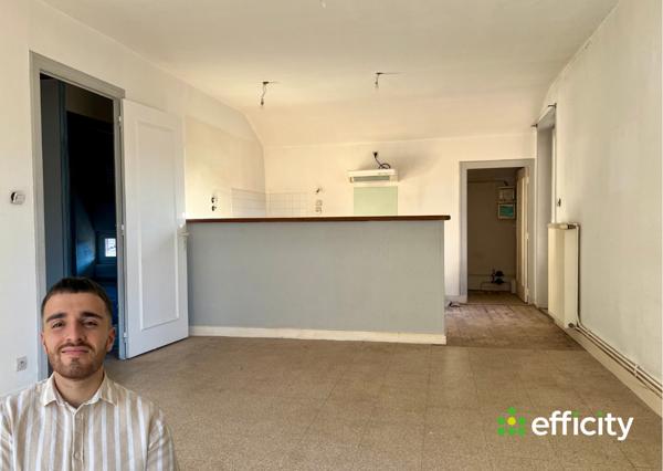 Immeuble 20 pièces - 254 m²