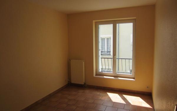 Appartement à vendre    5 pièces •  Selles-sur-Cher