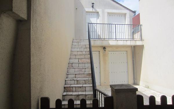 Appartement à vendre    5 pièces •  Selles-sur-Cher