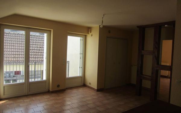 Appartement à vendre    5 pièces •  Selles-sur-Cher