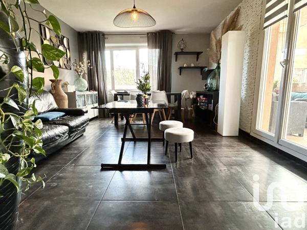 Appartement 3 pièces de 66 m² à Sainte-Maxime (83120)