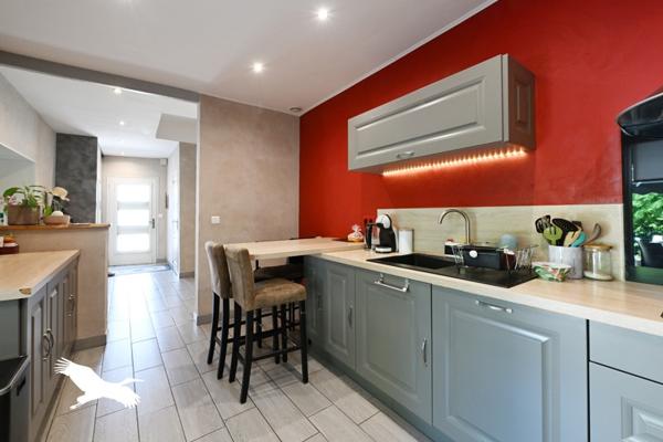 Maison à vendre 192 240 € Gond-Pontouvre 3 p 100 m² DPE D