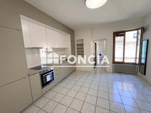 Location Appartement 4 pièces 87.91 m² - 76 RUE FAUBOURG NATIONAL Strasbourg 67000