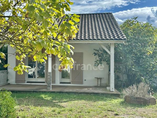 ANDERNOS LES BAINS(33)-VILLA 104m²-4 pièces avec grande mezzanine de 19m²-2 terrasses couvertes-garage.