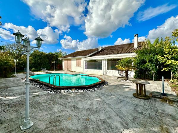 ANDERNOS LES BAINS(33)-VILLA 104m²-4 pièces avec grande mezzanine de 19m²-2 terrasses couvertes-garage.