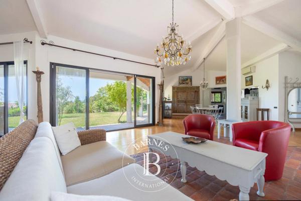 Cassis, Maison 3 Chambres -  165 m² à vendre