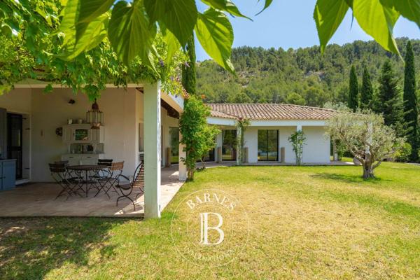 Cassis, Maison 3 Chambres -  165 m² à vendre