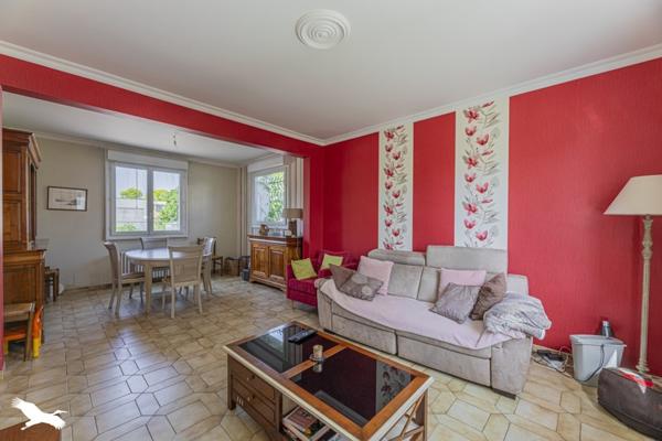 Maison à vendre 293 216 € Saint-Pierre-des-Corps 6 p 143 m² DPE E