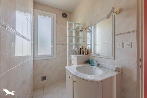 Maison à vendre 293 216 € Saint-Pierre-des-Corps 6 p 143 m² DPE E