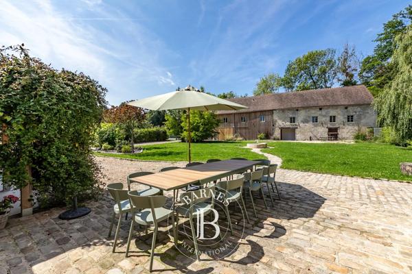 Senlis, Propriété 5 Chambres -  405 m² à vendre